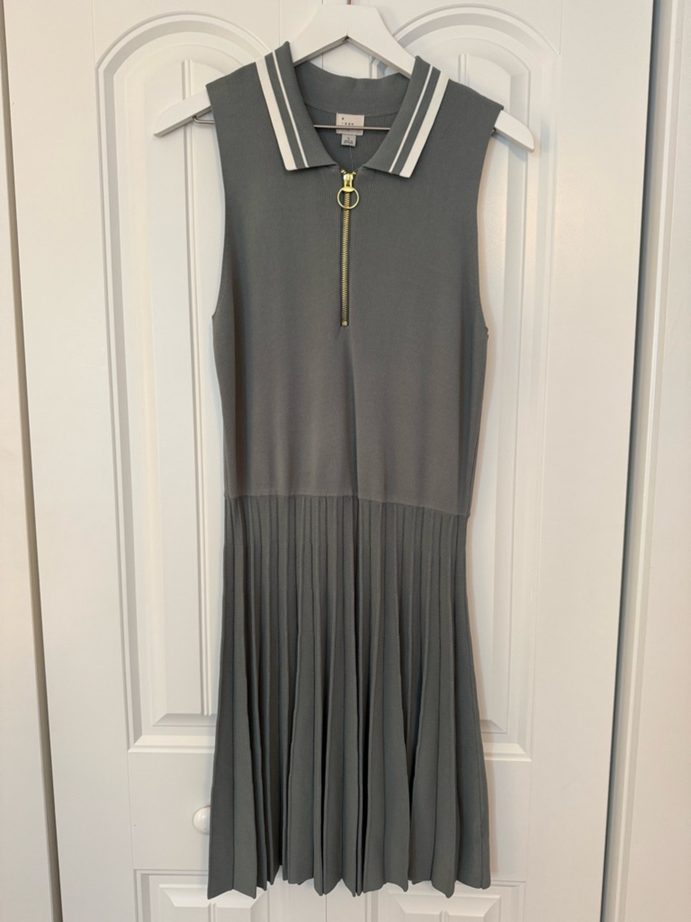 NEW WITH TAGS A New Day Sleeveless Pleated Polo Dress Size Large - Picture 3 of 8